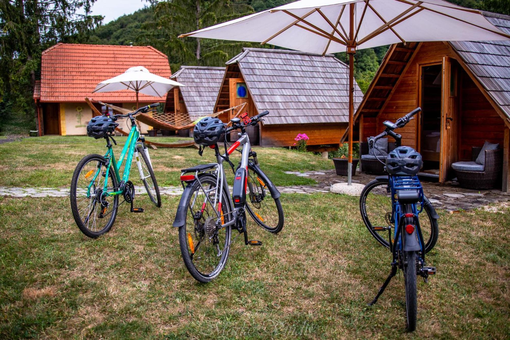 Glamping Zeleni Turizem Makole Zewnętrze zdjęcie